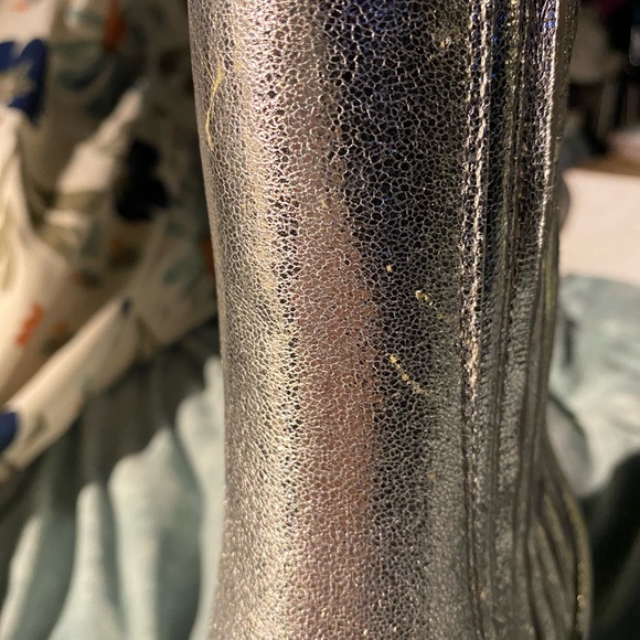 URBAN OUTFITTERS Silver Metallic AVA Square Toe Platform Chelsea Ankle Boots 7 - Picture 14 of 16